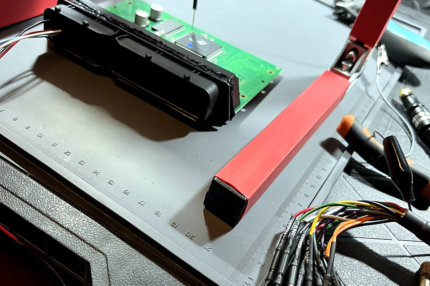 ECU secured for direct access programming